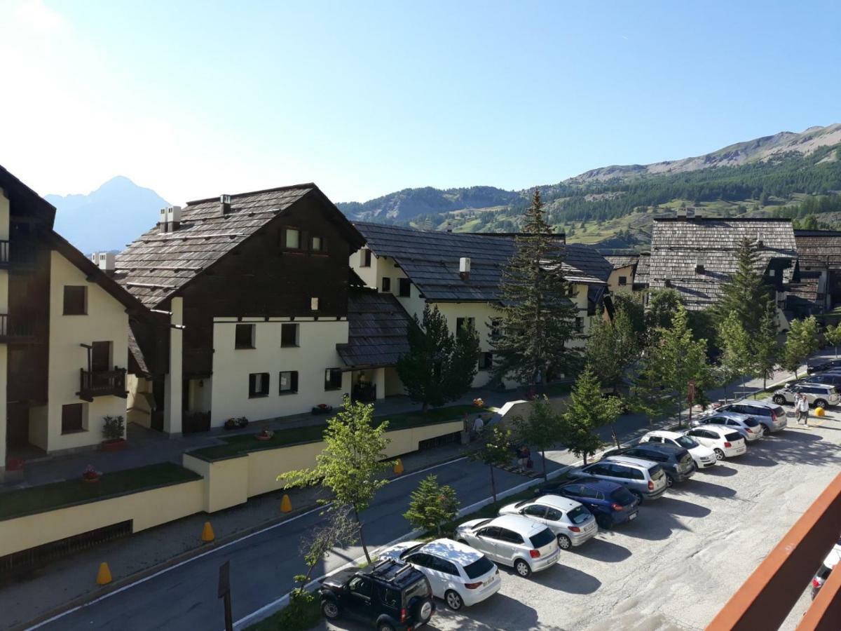 Ferienwohnung Jackson Sauze di Cesana Exterior foto