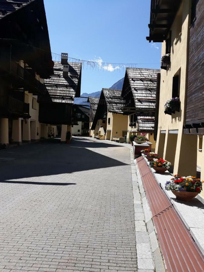 Ferienwohnung Jackson Sauze di Cesana Exterior foto